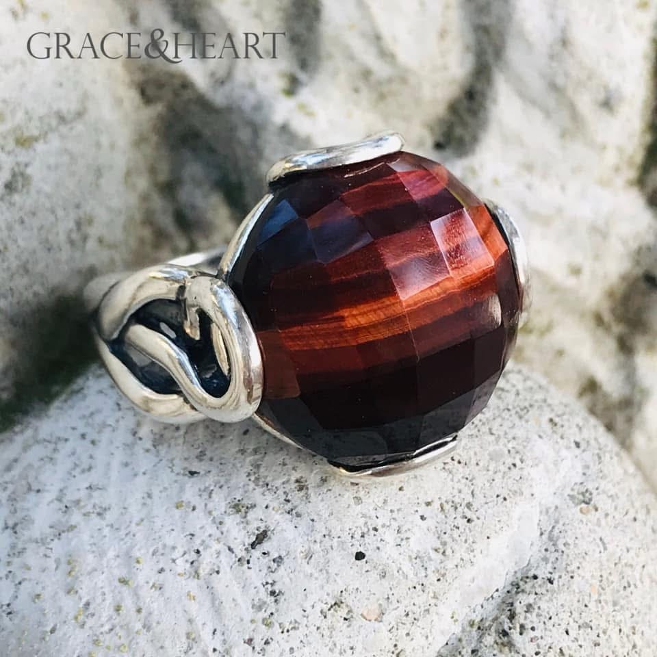 Glamorous Grace & Heart Fierce Ring